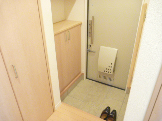 シャーメゾン本多町スタイル 玄関