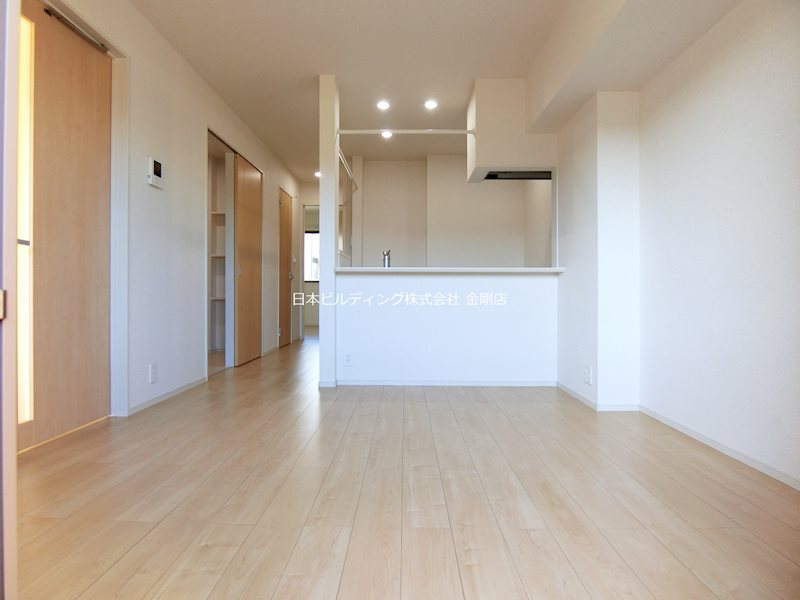 ファイン・キャピタルＣ リビング