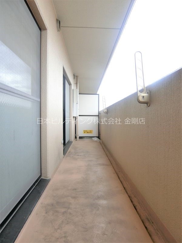 エクセレンシー・アイ ベランダ