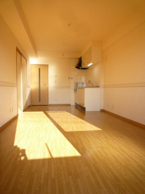 アーク・コート リビング