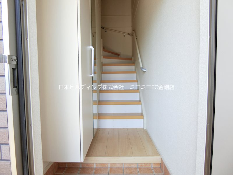 プラシージュ 玄関