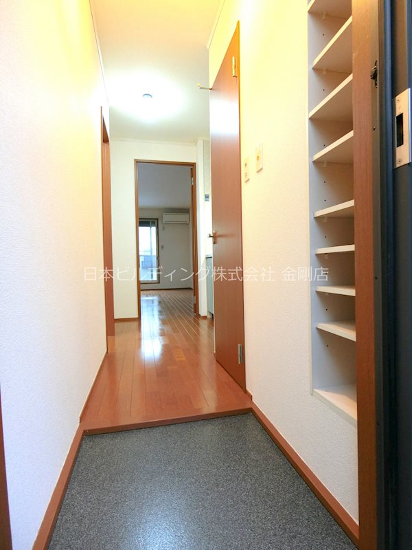 グレースヴィラ 玄関