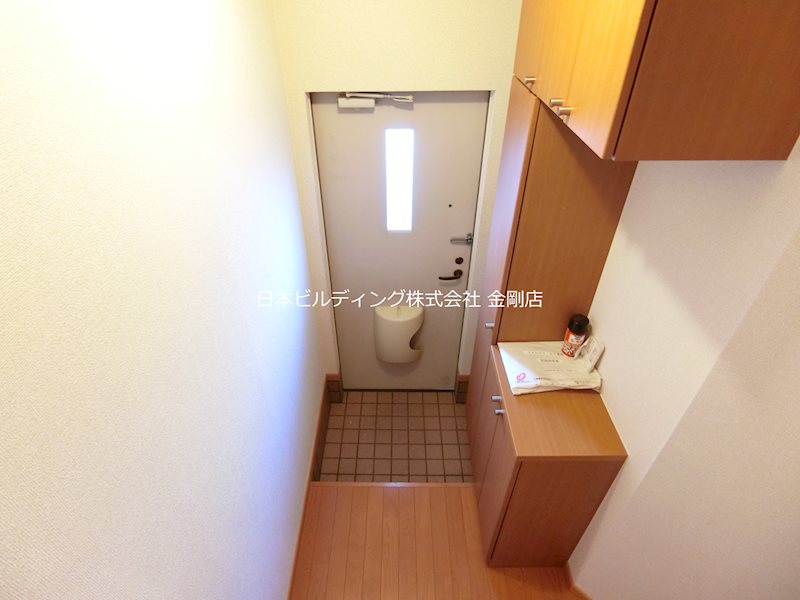 フォレストール1番館 玄関