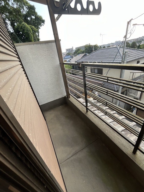 末広町貸家 ベランダ