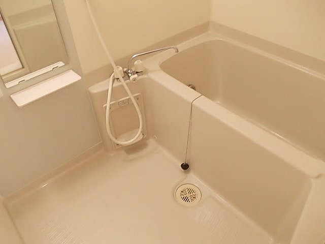 クラール・ベルF・U 風呂画像