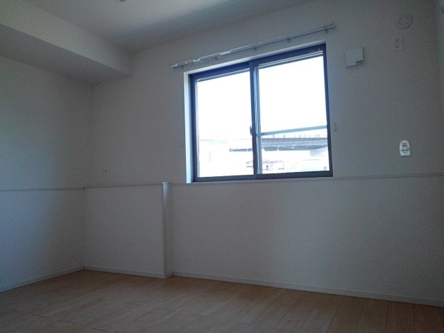 パフューム中央2 ベッドルーム