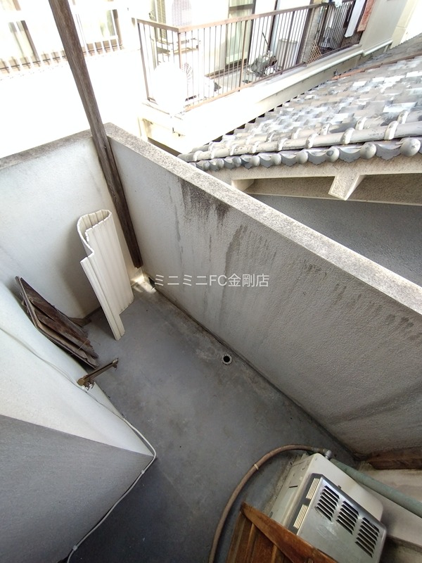 富田林市本町アパート ベランダ