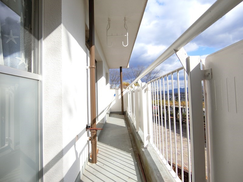 ヴィラナリー狭山　2号棟 ベランダ