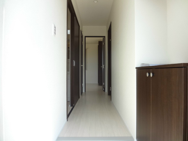 松ケ丘中町戸建貸家 玄関