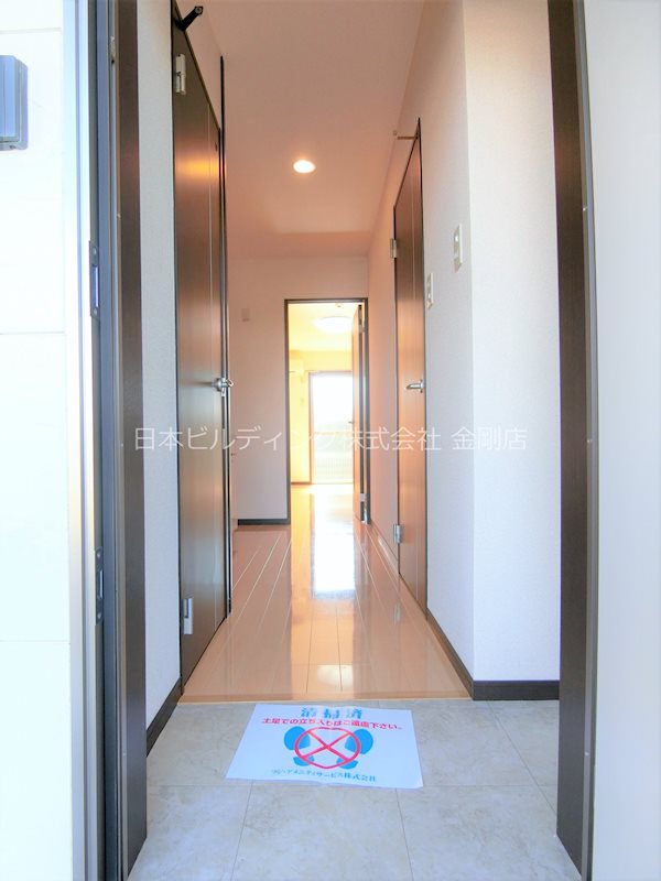 ポプラーレ狭山 玄関