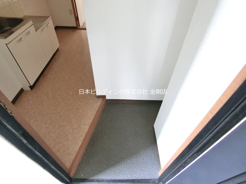 サンロワール北野田 玄関