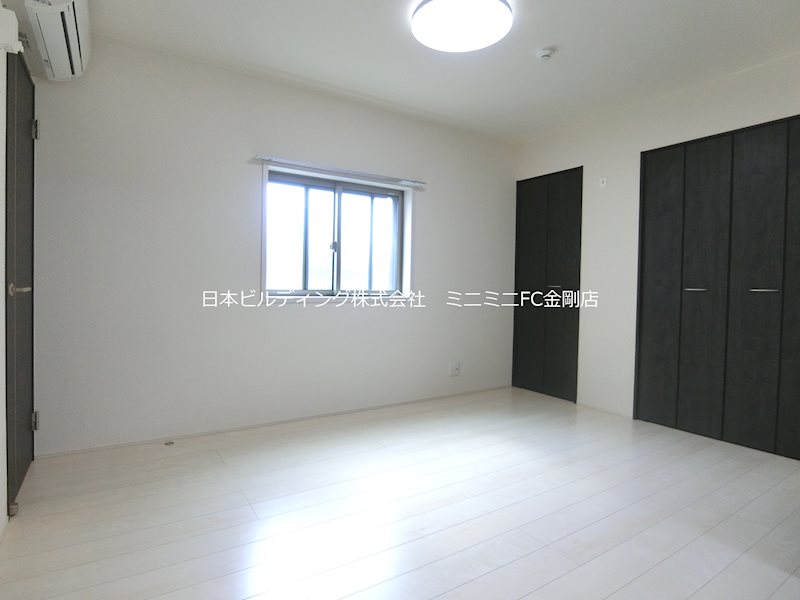 フジパレス深井駅前 ベッドルーム