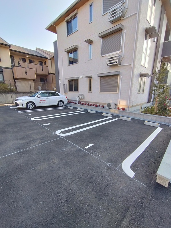 D&amp;rsquo;Sophia（ﾃﾞｨｰｿﾌｨｱ） その他外観3