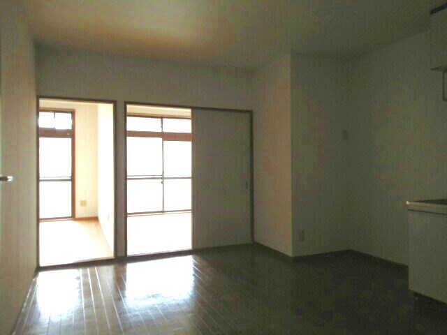 サンライズＡ リビング