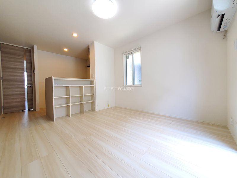 パストラル大美野 リビング