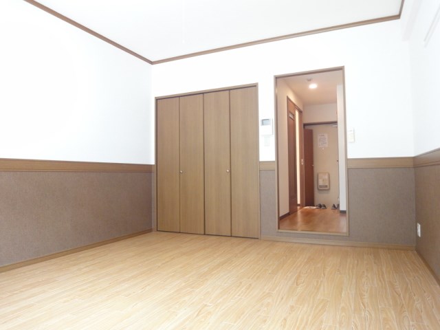 スプルース泉ヶ丘Ⅱ リビング