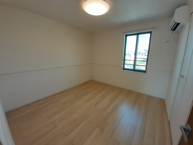 ルワンジュ草尾Ⅰ ベッドルーム