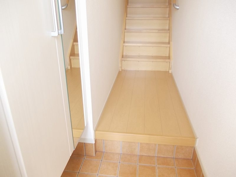 スマート　ハズ 玄関