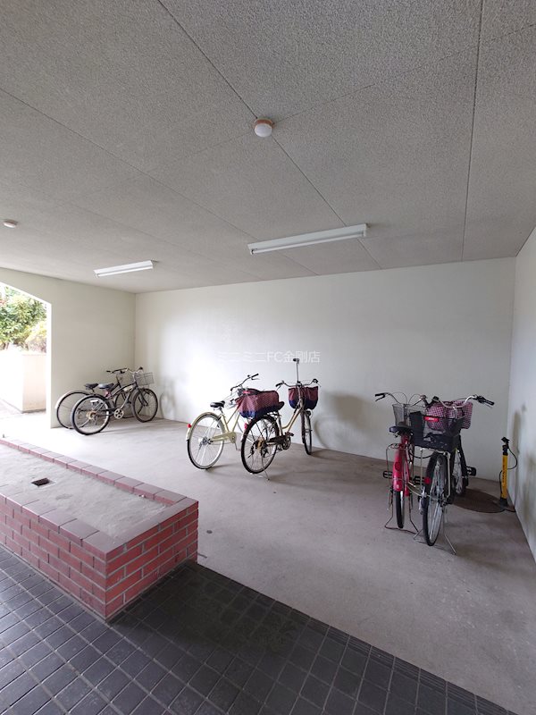 石坂スカイハイツ その他外観4