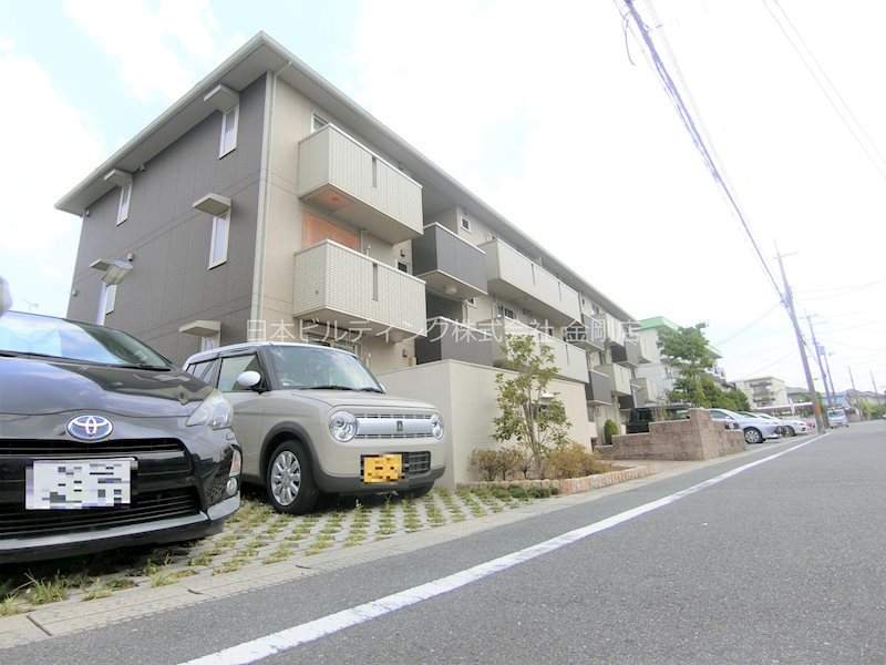 ファミリア金剛 外観写真