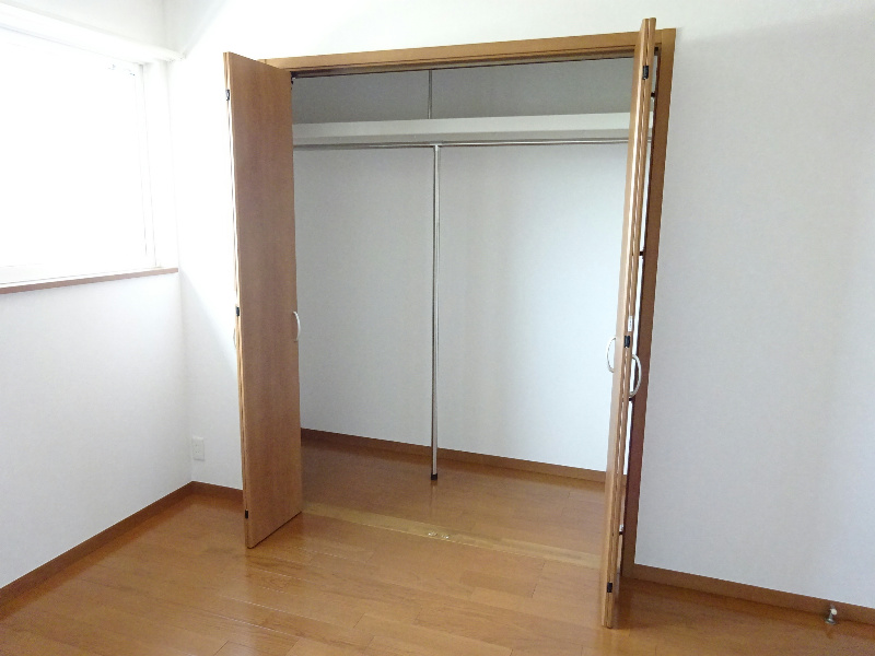 リブェール その他10