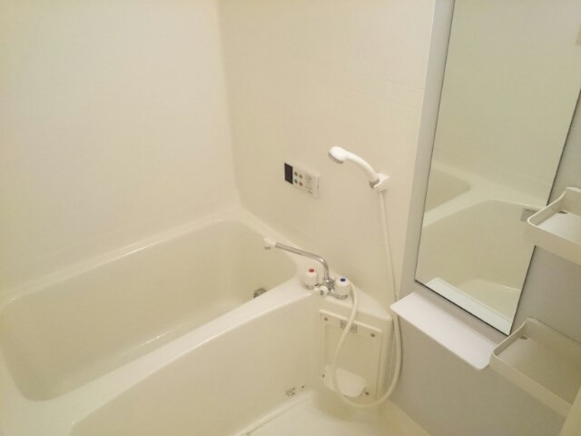 ナーシサス 風呂画像