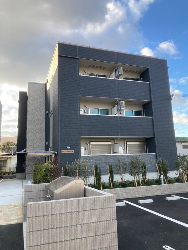 グランメゾンゆずり葉Ⅱ番館 外観写真