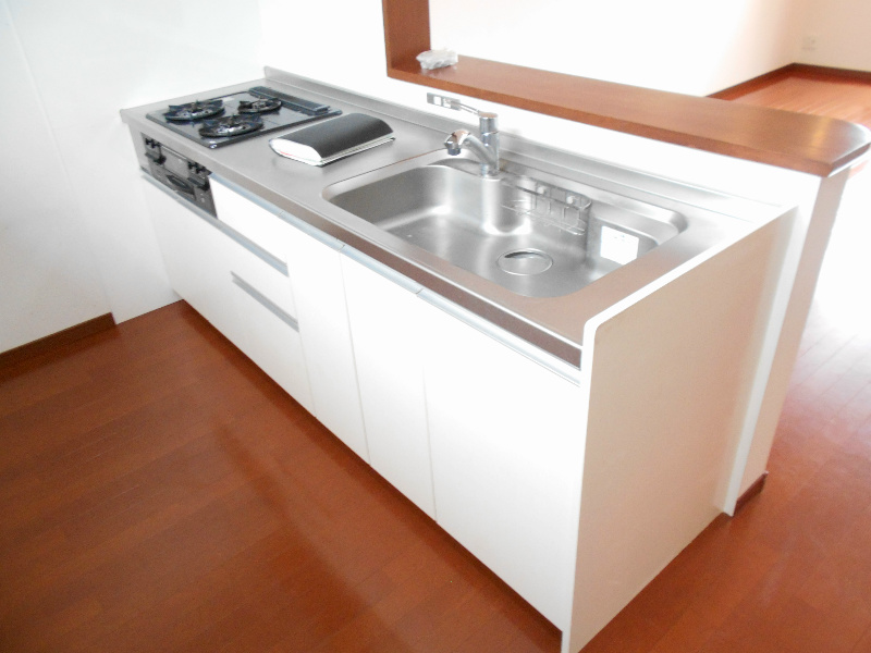 メゾネットアーリア キッチン