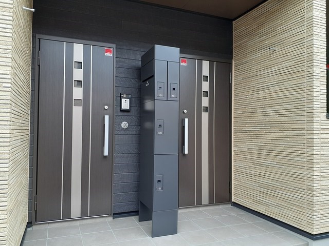 フリーデ・M 玄関