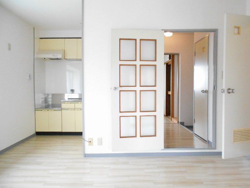 ファミールヴィラ リビング