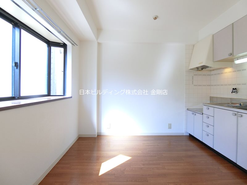 ローズホール リビング