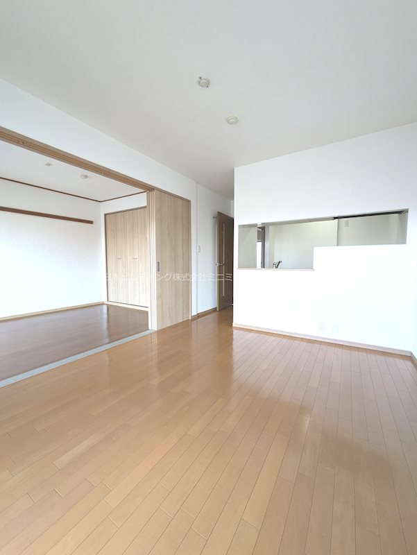 サンパティークちぐさⅠ リビング