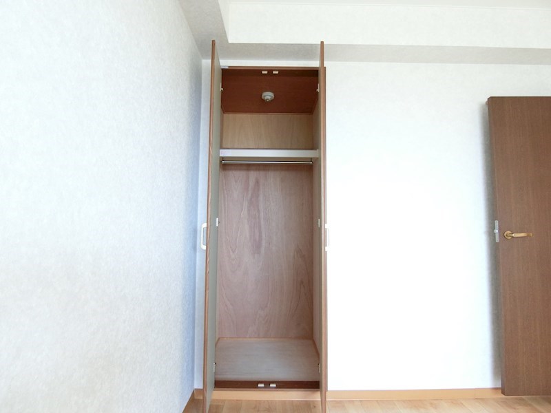 グランドメゾン津々山台 収納