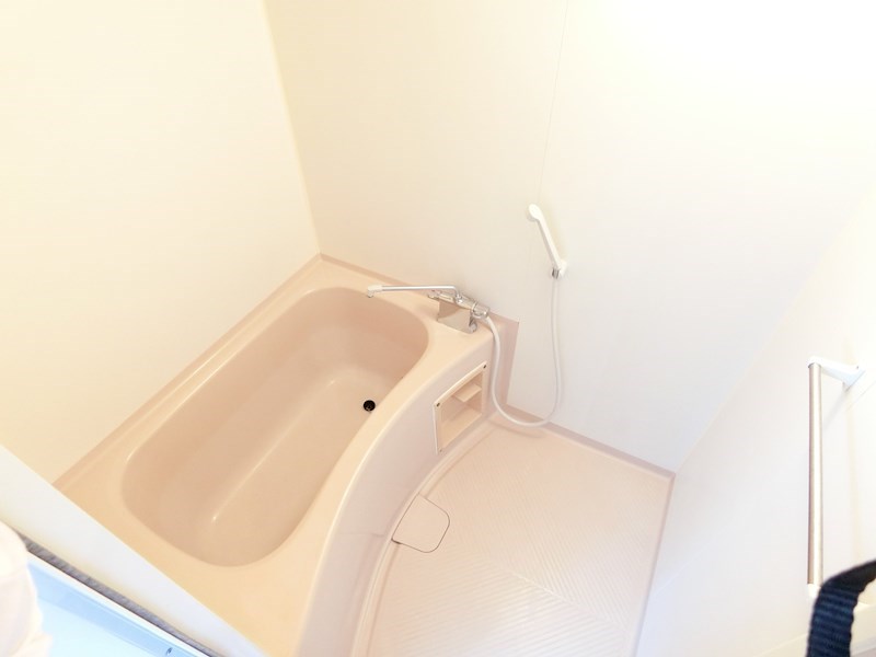 グランドメゾン津々山台 風呂画像