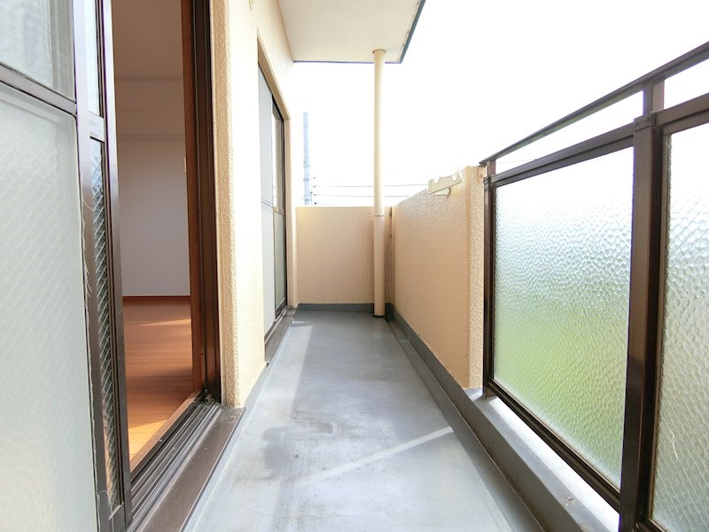 グランドメゾン津々山台 ベランダ