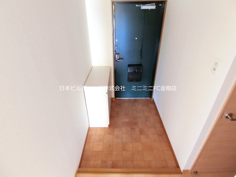 サウスタウンF 玄関