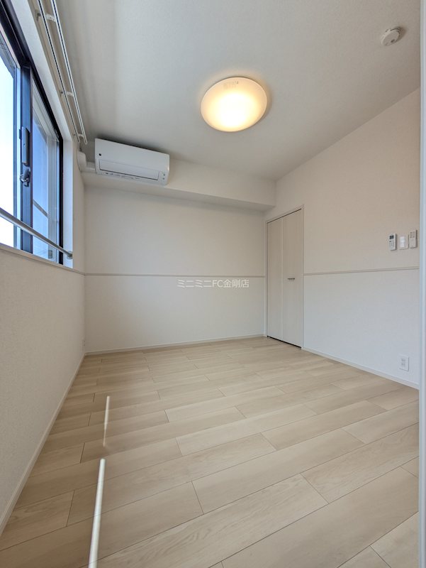 ファイン・キャピタルD ベッドルーム