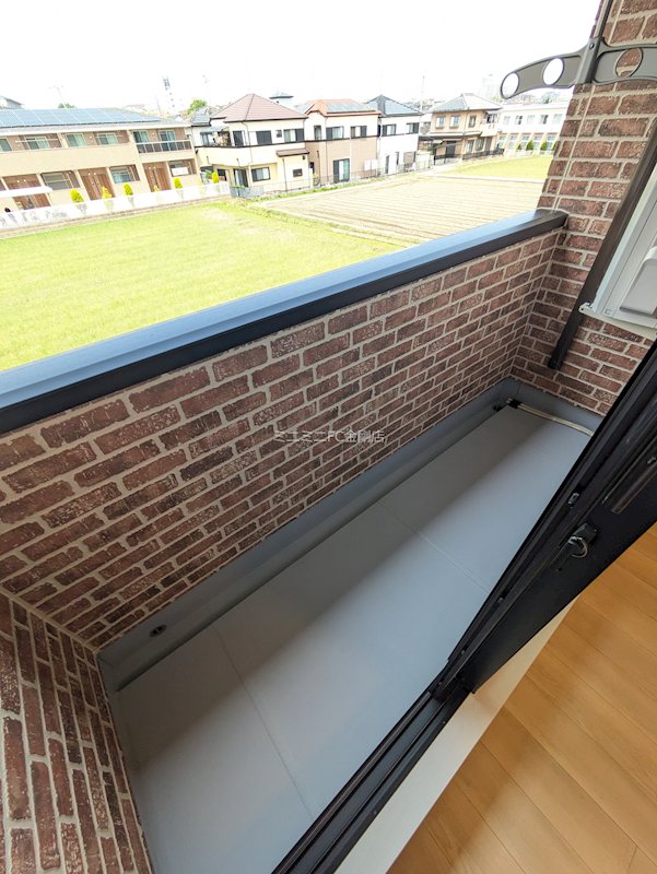 ファイン・キャピタルD ベランダ