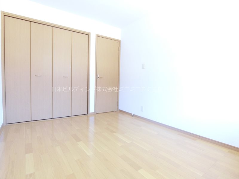 ドミール旭　B ベッドルーム