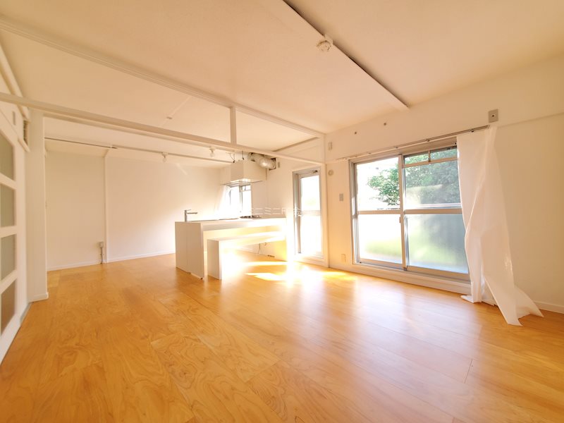 UR泉北茶山台二丁団地6棟 リビング