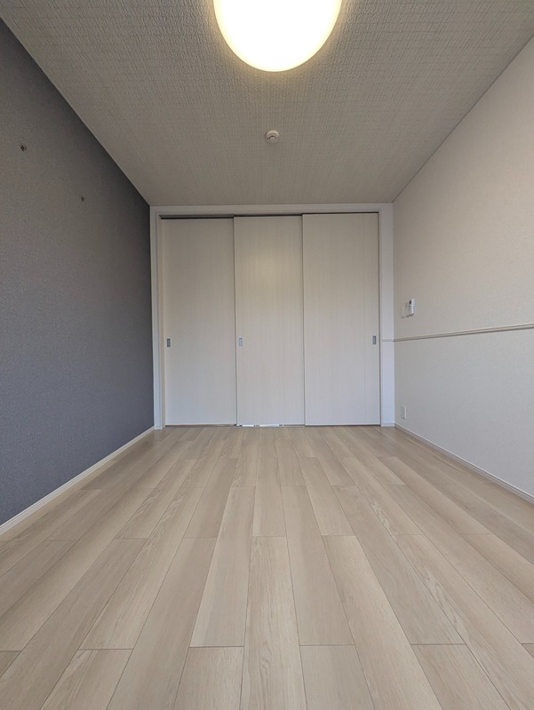 ヒカルサ富田林桜井町 ベッドルーム