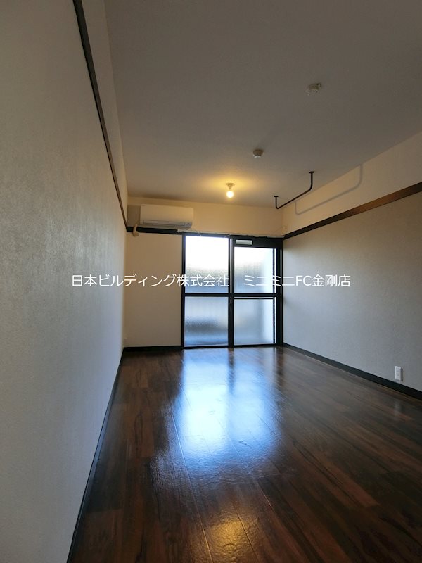 SENSE　TONDABAYASHI リビング