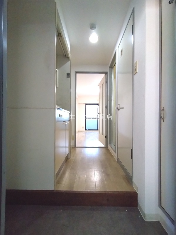 ヴァリー深井  玄関