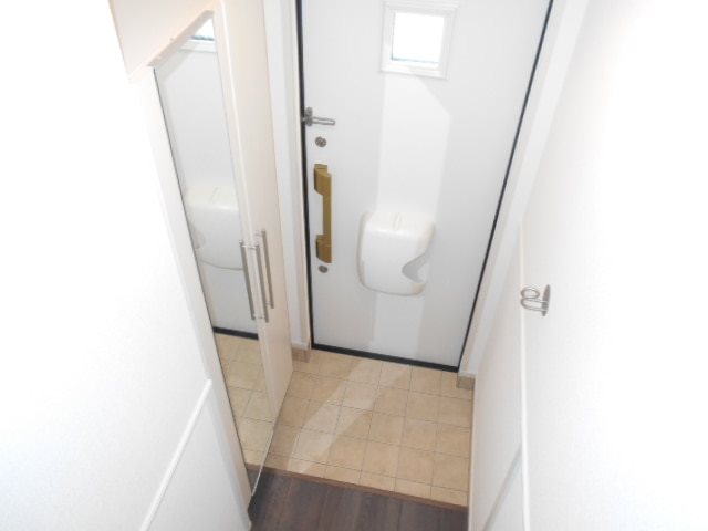 カーネ　プレッソ 玄関