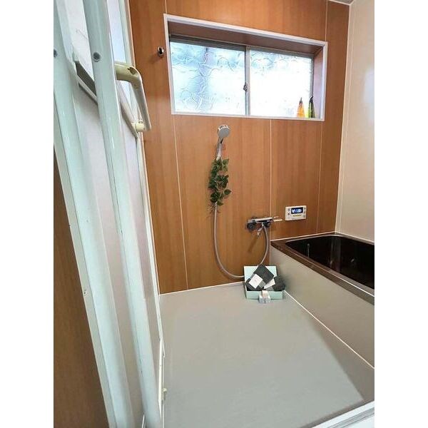 和モダン 風呂画像