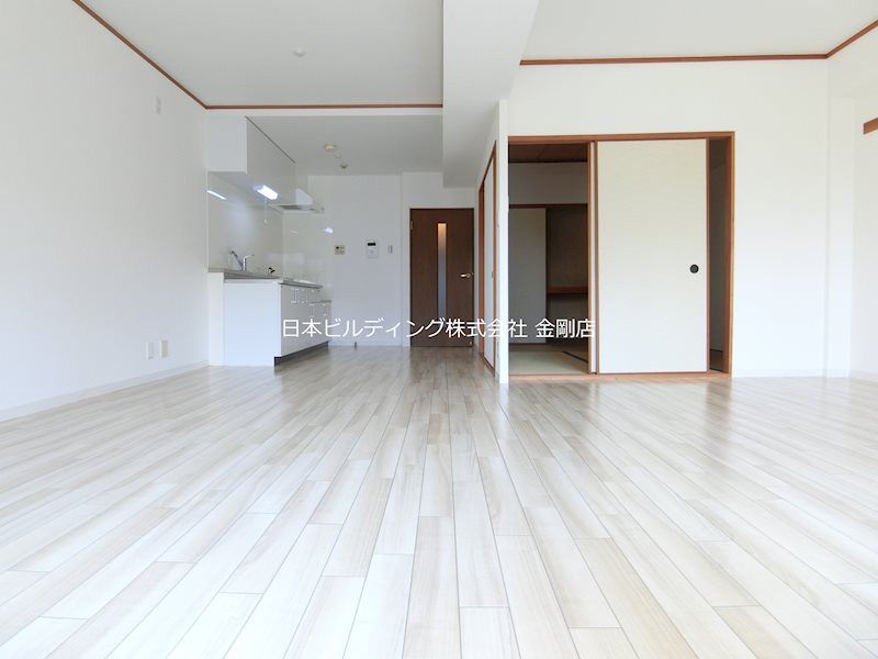 グランドメゾン津々山台 リビング