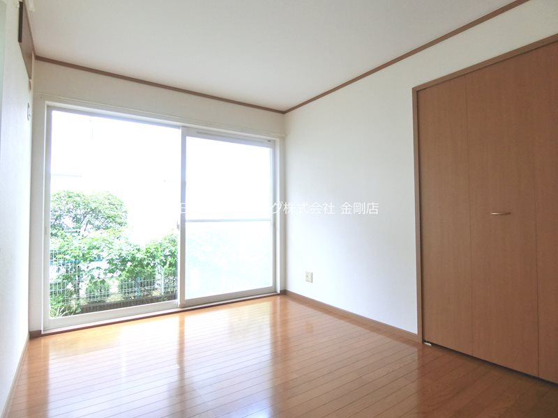 コスモスB ベッドルーム