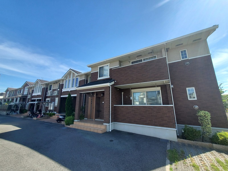 クリスタル　グランツ 外観