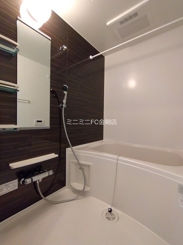 ポルチュラーカ 風呂画像