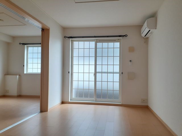 プラシード　アロッジオ リビング